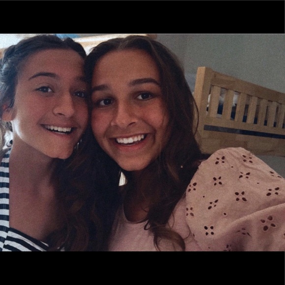 Meet your Posher, Bethany - Picture 3 of 8